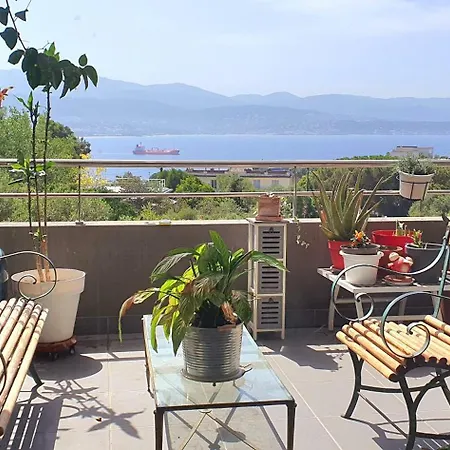 T3 Vue Proche Apartmán